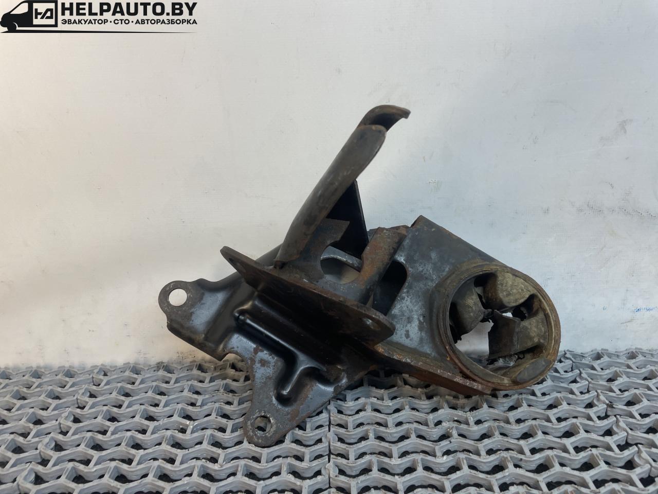 подушка крепления двигателя Chrysler Voyager 3 поколение 1998, 2.4 л., EDZ, бензин, МКПП, чёрный, минивэн, передний привод - фото №1