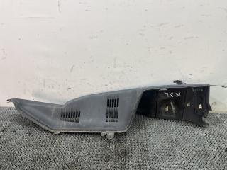 обшивка салона Toyota Carina E 1 поколение T190 1995, 1.6 л., 4A-FE, бензин, МКПП, зелёный, хетчбэк 5 дв., передний привод