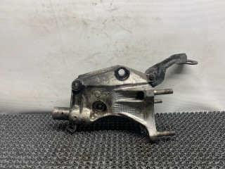 кронштейн двигателя Citroen Xantia 1 поколение [рестайлинг] 1998, 1.9 л., дизель