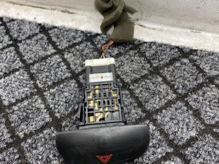 кнопка аварийной сигнализации Nissan Primera P12 2002, 2.2 л., дизель, универсал, передний привод, 06016