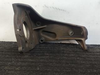 кронштейн ТНВД Volkswagen Transporter T4 2003, 1.9 л., дизель, МКПП, передний привод, 068130147Q