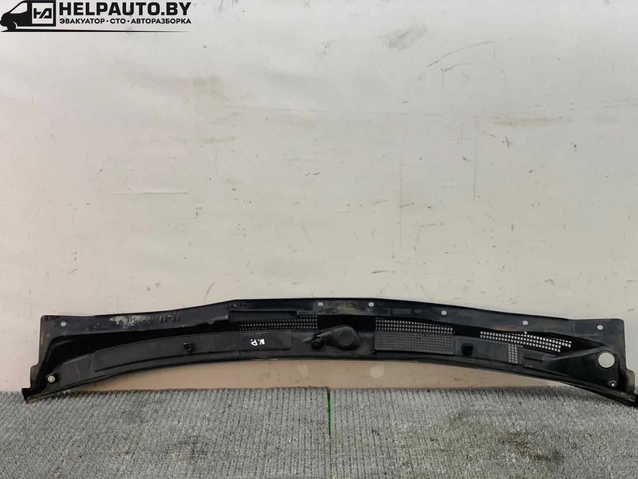 дождевик Nissan Primera P11 1998, 2.0 л., SR20DE, бензин, 5МКПП, серебристый, седан, передний привод, 6686261000 - фото №1