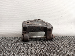 кронштейн (крепление) Toyota Carina E 1 поколение T190 1997, 2.0 л., дизель, МКПП, зеленый, седан
