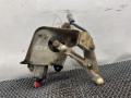корректор фар Mazda 323F BG 1991, 1.6 л., бензин, МКПП, хетчбэк 5 дв., передний привод - фото №2