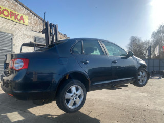 Volkswagen Jetta 5 поколение