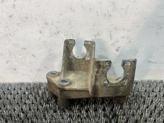 кронштейн (крепление) Rover 600 Series 1 поколение 1994, 2.0 л., бензин, МКПП, зелёный, седан, передний привод