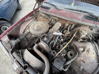 Mercedes-Benz W123 1 поколение