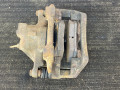 суппорт передний левый Audi A4 B5 1999, 1.8 л., бензин, АКПП, черный, универсал, передний привод - фото №3