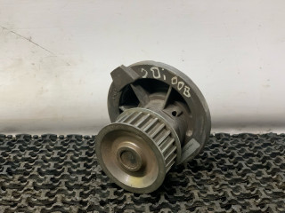 помпа Opel Omega B (1994 - 1999), 2.0 л., бензин