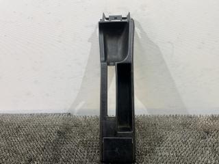 консоль салона Volkswagen Passat B3 1991, 1.8 л., бензин, МКПП, белый, седан, передний привод, 357863319