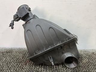 корпус воздушного фильтра Ford Taurus 4 поколение 2001, 3.0 л., бензин, АКПП, белый, седан, передний привод, YFIU-90662-AD