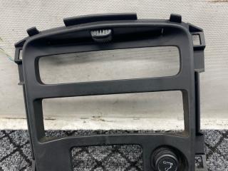 рамка под магнитолу Nissan Primera P12 2002, 2.2 л., дизель, универсал, передний привод, 30237M