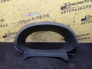 рамка панели приборов Nissan Almera Tino V10 2001, 2.2 л., YD22DDT, дизель, МКПП, берюзовый, минивэн, передний привод