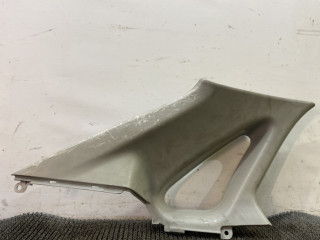 пластик Mazda 626 GF 1997, 2.0 л., дизель, МКПП, зелёный, хетчбэк 5 дв., передний привод