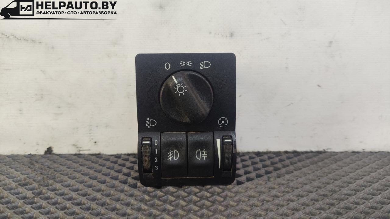 блок управления светом Opel Zafira 1 поколение (A) 2000, 2.0 л., Y 20 DTH, дизель, МКПП, синий металлик, минивэн, передний привод, 09133249, 09138347, 060013327 - фото №1