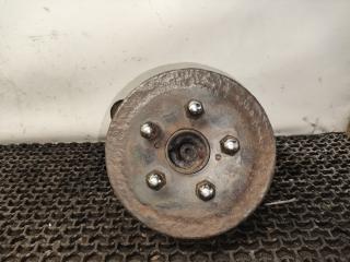 ступица задняя правая Toyota Carina E 1 поколение T190 1995, 1.6 л., 4A-FE, бензин, МКПП, зелёный, хетчбэк 5 дв., передний привод