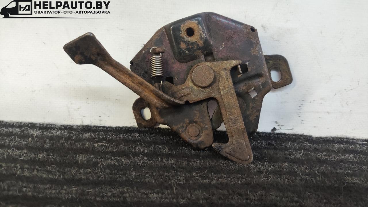 замок капота Hyundai Coupe RD 1998, 2.0 л., бензин, МКПП, бордовый, купе, передний привод - фото №1