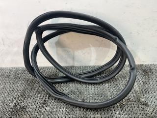 уплотнитель двери Suzuki Baleno 1 поколение 2002, 1.5 л., бензин, МКПП, чёрный, седан