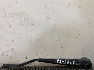 щеткодержатель задний Plymouth Voyager 3 поколение 1998, 2.4 л., бензин, АКПП, зелёный, минивэн, передний привод