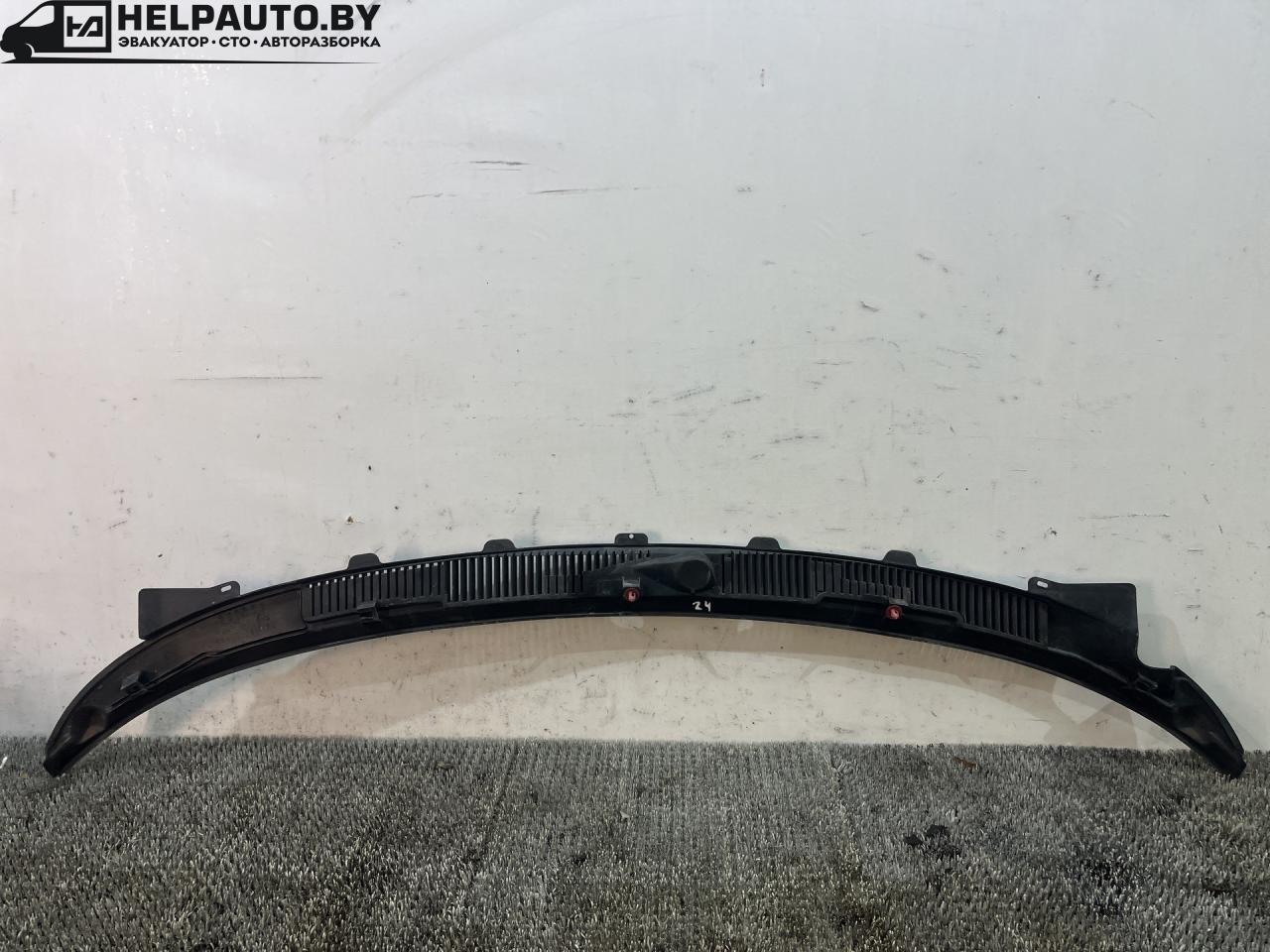 дождевик Suzuki Baleno 1 поколение 2002, 1.5 л., бензин, МКПП, чёрный, седан, 72331-60G10, 456789 - фото №1