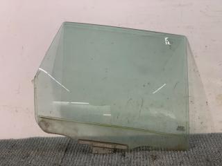 стекло двери задней правой Volvo 460 1 поколение 1993, 2.0 л., бензин, МКПП, зелёный, седан, передний привод