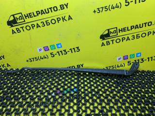 щеткодержатель (поводок стеклоочистителя, дворник) Chrysler Voyager 3 поколение 1998, 2.4 л., EDZ, бензин, МКПП, зеленый, минивэн, передний привод