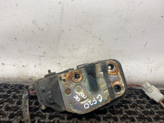 замок двери задней правой Mazda 626 GF 1997, 2.0 л., дизель, МКПП, зелёный, хетчбэк 5 дв., передний привод