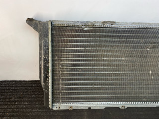 радиатор (основной) Audi 80 B3 89/B3 1987, 1.8 л., бензин, МКПП, серый, седан, передний привод