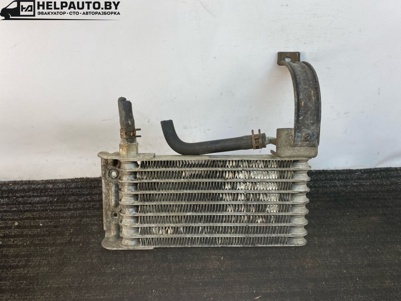 радиатор масляный Kia Sorento 1 поколение 2004, 2.5 л., CRDi, D4CB, дизель, АКПП, серебристый, внедорожник 5 дв., полный подключаемый привод - фото №1