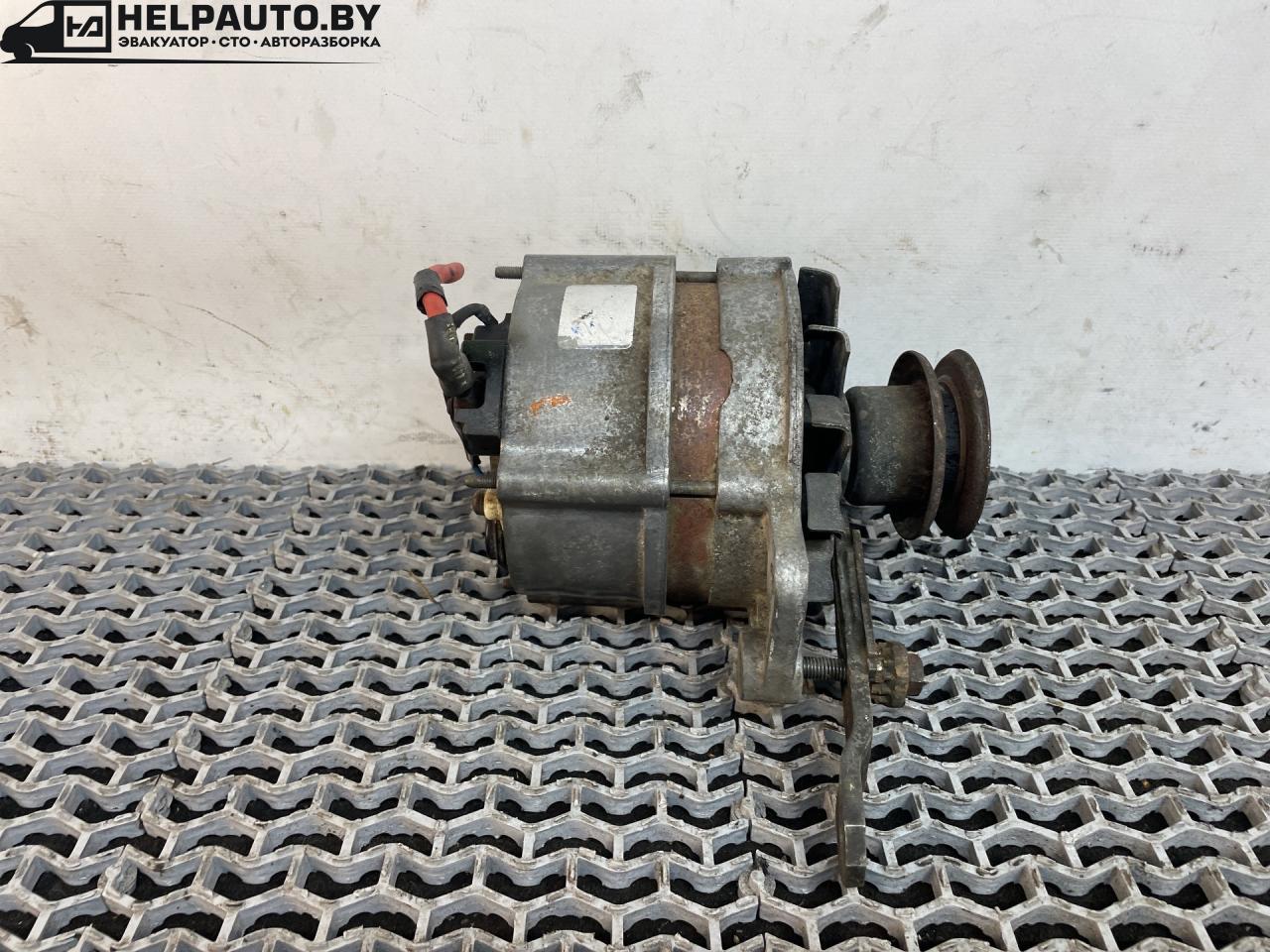 генератор Audi 80 B3 1990, 1.6 л., PP, бензин, МКПП, оранжевый, седан, передний привод - фото №1