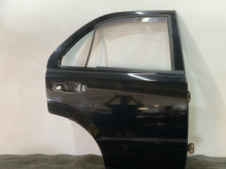 дверь задняя правая Kia Sorento 1 поколение 2003, 2.5 л., D4CB, дизель, МКПП, внедорожник 5 дв.