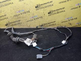 дверная проводка Nissan Almera Tino V10 2001, 2.2 л., YD22DDT, дизель, МКПП, берюзовый, минивэн, передний привод