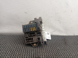 блок предохранителей Suzuki Wagon R 1 поколение 1998, 1.0 л., бензин, МКПП, фиолетовый, хетчбэк 5 дв.