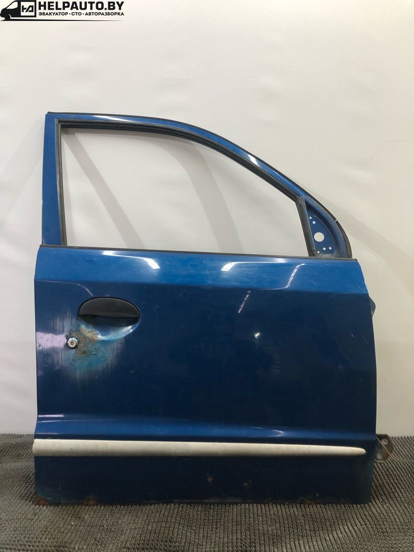 дверь передняя правая Hyundai Atos 1 поколение 2000, 1.0 л., бензин, МКПП, синий, хетчбэк 5 дв., передний привод - фото №1