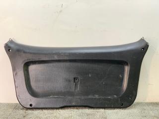 обшивка крышки багажника Hyundai Terracan 1 поколение 2003, 2.5 л., D4BH, дизель, АКПП, серебристый, внедорожник 5 дв., полный подключаемый привод, 81740-H1000