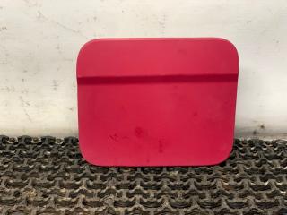 лючок топливного бака Kia Shuma 1 поколение 1999, 1.5 л., бензин, МКПП, красный, хетчбэк 5 дв., передний привод, K2B142410