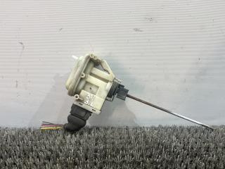 активатор (привод) замка двери Volkswagen Passat B3 1991, 1.8 л., бензин, МКПП, белый, седан, передний привод, 357862153C