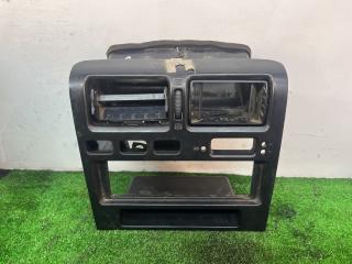 Декоративная накладка центральной консоли Toyota Carina E 1 поколение T190 1995, 1.6 л., 4A-FE, бензин, МКПП, зелёный, хетчбэк 5 дв., передний привод, 55412-05020