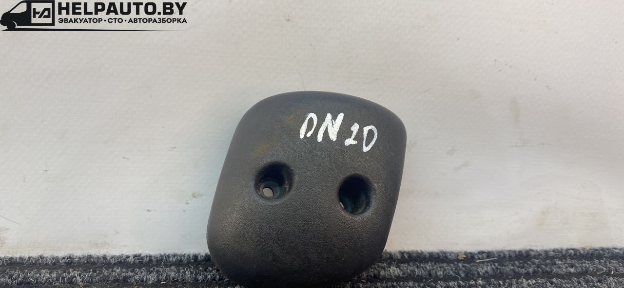 пластик Dodge Neon 1 поколение 1998, 2.0 л., бензин, АКПП, зеленый, седан, передний привод, 54629 - фото №1
