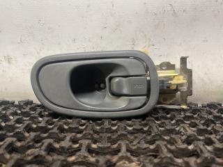 ручка внутренняя передняя левая Kia Shuma 1 поколение 1999, 1.5 л., бензин, МКПП, красный, хетчбэк 5 дв., передний привод