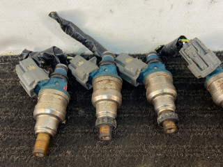 форсунка Mazda 626 GF [рестайлинг] 1999, 1.8 л., бензин, МКПП, синий, универсал, передний привод