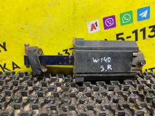 ограничитель открывания двери Mercedes-Benz S-Класс W140/C140 [рестайлинг] W140 1994, 3.5 л., дизель, АКПП, фиолетовый, седан, задний привод