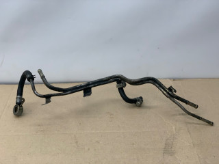 трубка топливная Toyota Carina E 1 поколение 1997, 2.0 л., дизель, МКПП, зеленый, седан