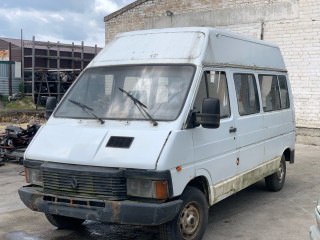 Renault Trafic 1 поколение