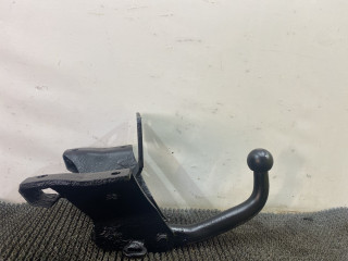 прицепное устройство (фаркоп) Opel Omega B 1999, 3.0 л., бензин, АКПП, чернозеленый, седан, задний привод