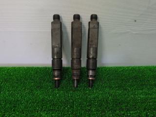форсунка Renault Scenic 1 поколение 1998, 1.9 л., F9Q 734, дизель, синий, минивэн, передний привод, 0432193753, 7700875036