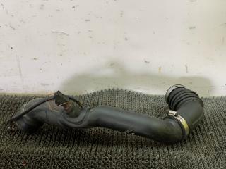 патрубок интеркулера Mazda 626 GF 1997, 2.0 л., дизель, МКПП, зелёный, хетчбэк 5 дв., передний привод