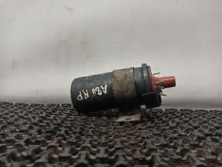 катушка зажигания Audi 80 B3 89/B3 1991, 1.8 л., бензин, МКПП, серый, седан, передний привод