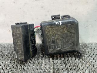 блок предохранителей Suzuki Baleno 1 поколение 2002, 1.5 л., бензин, МКПП, чёрный, седан