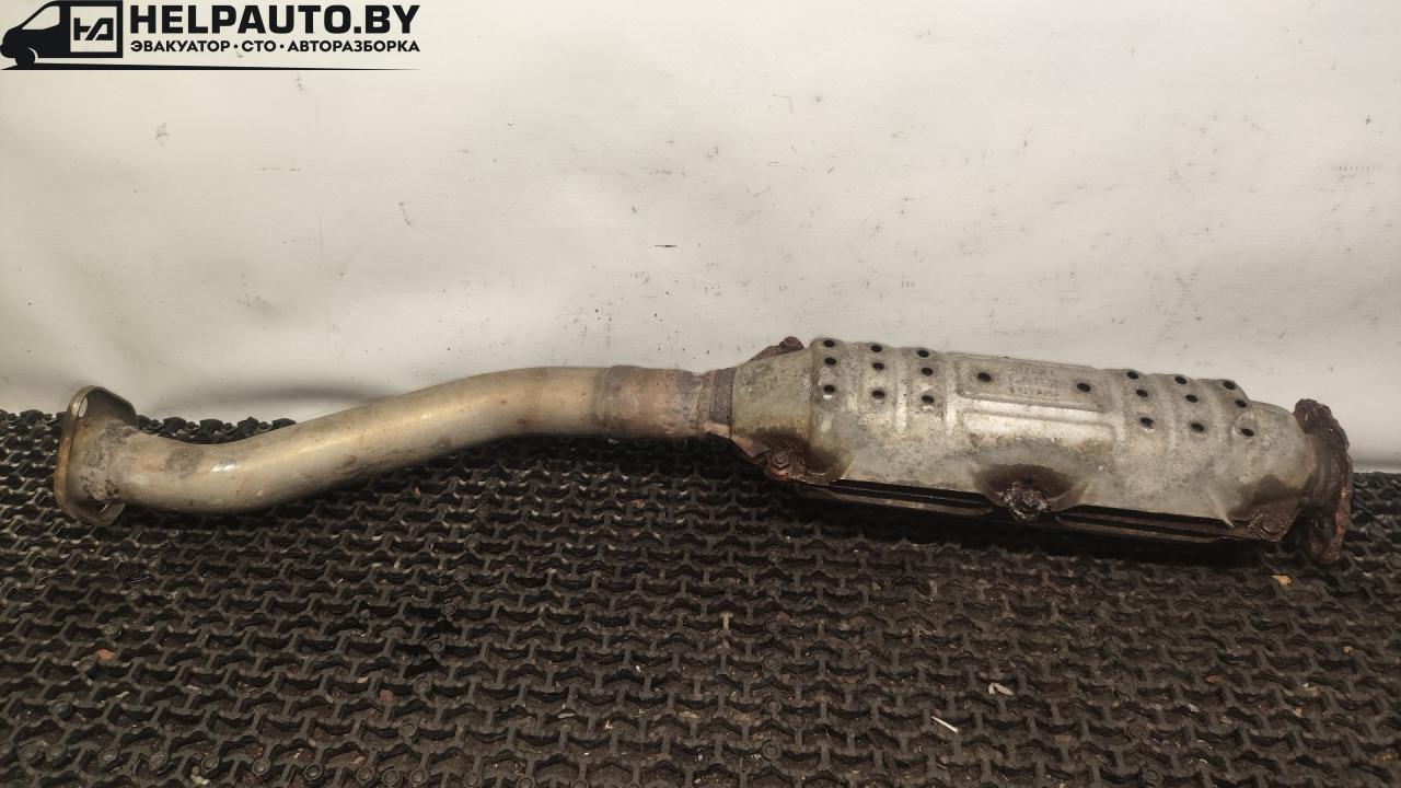 катализатор Suzuki Baleno 1 поколение 2002, 1.5 л., бензин, МКПП, чёрный, седан, FUTABA - фото №1